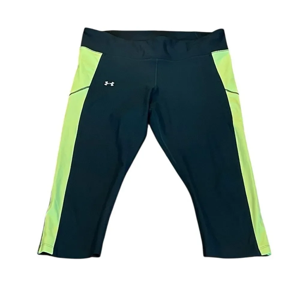 Under Armour Women’s Green And‎ Yellow Cropped Athletic Pants, Size XL